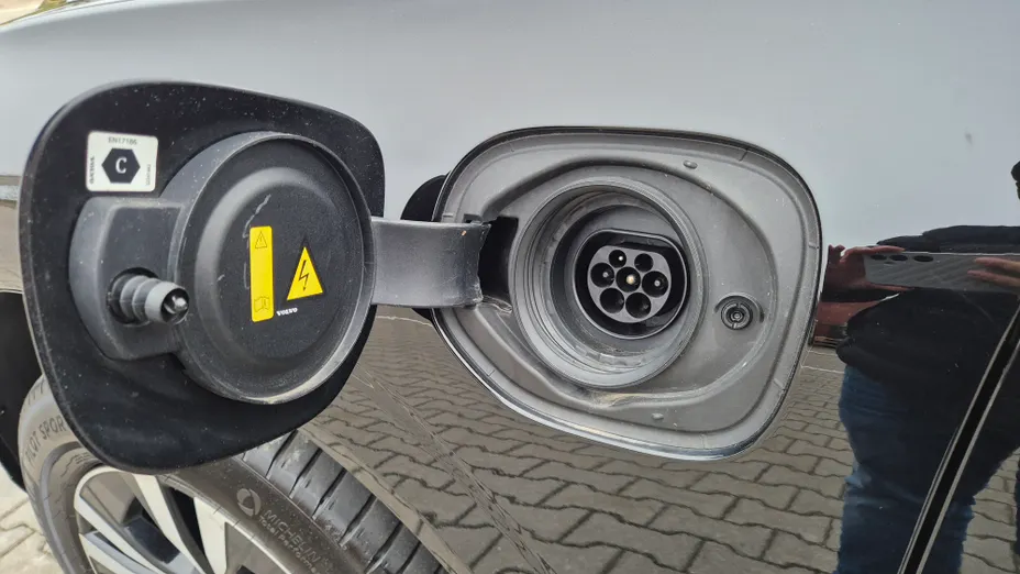 VOLVO XC60 XC60 T6 AWD Plug-In Hybrid Inscription Expression aut