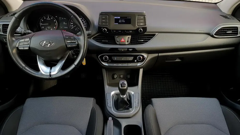 HYUNDAI i30 i30 1.5 DPI Classic +