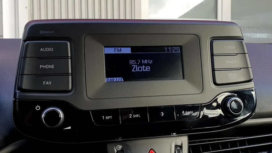 HYUNDAI i30 i30 1.5 DPI Classic +