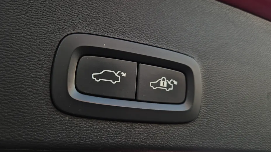 VOLVO XC40 XC40 D3 Momentum Pro aut