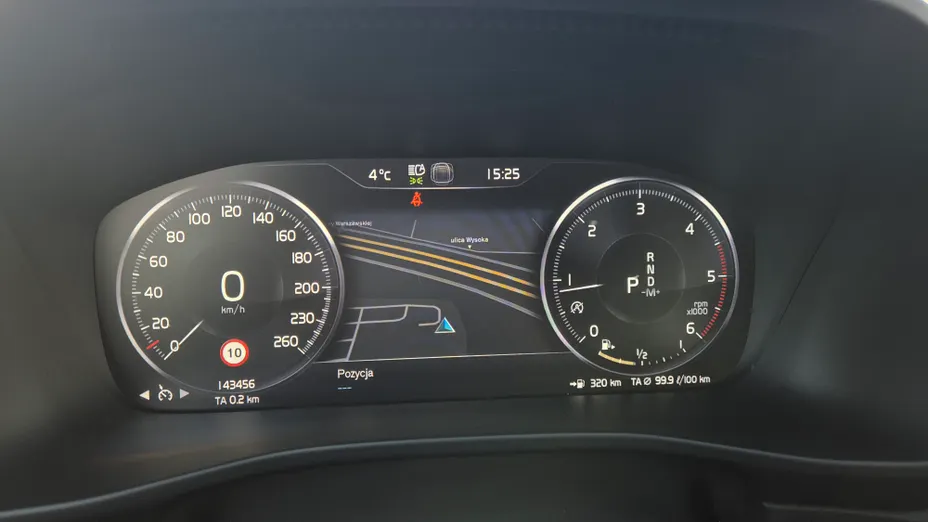 VOLVO XC40 XC40 D3 Momentum Pro aut