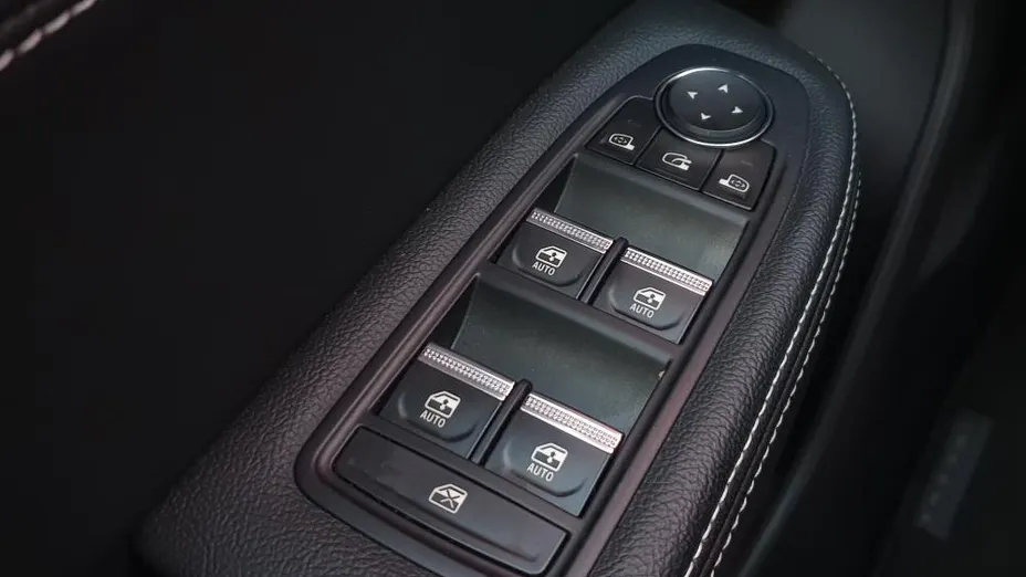 RENAULT Arkana Arkana 1.6 E-TECH Techno MMT