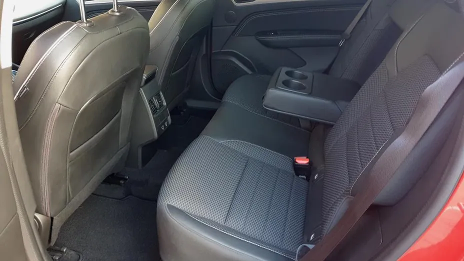 RENAULT Arkana Arkana 1.6 E-TECH Techno MMT