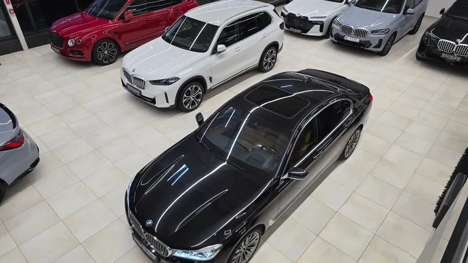 BMW Seria 7 730d xDrive sport-aut