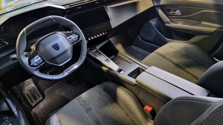 PEUGEOT 308 308 1.2 PureTech GT S&S EAT8