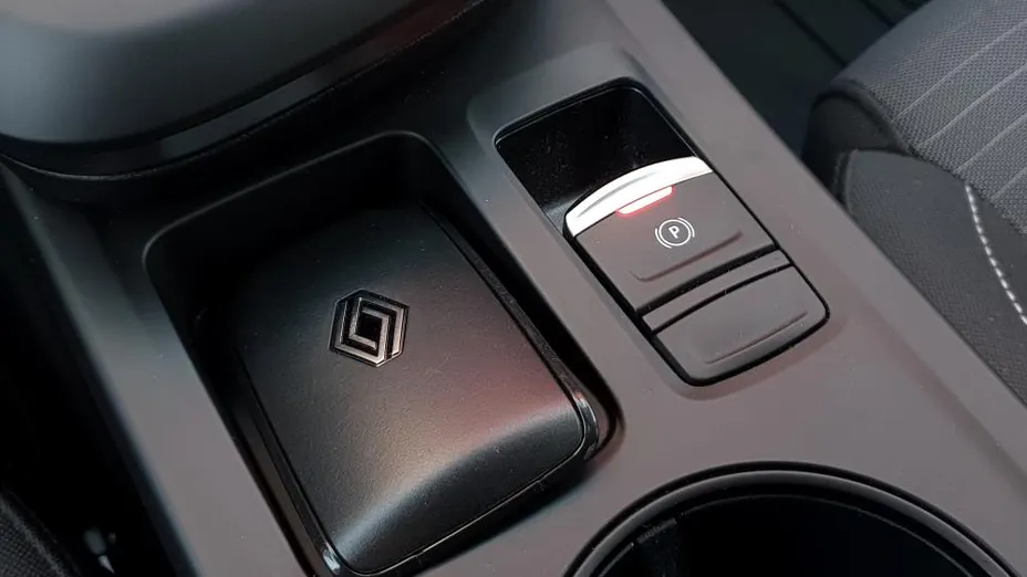 RENAULT Arkana Arkana 1.3 TCe mHEV Evolution EDC