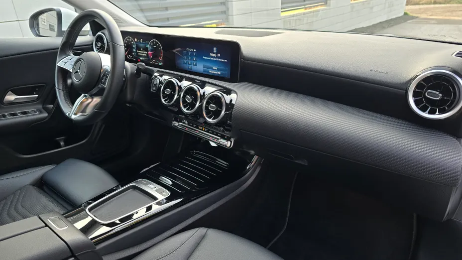 MERCEDES-BENZ CLA CLA 200 mHEV 7G-DCT