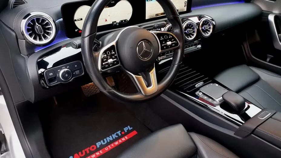 MERCEDES-BENZ CLA CLA 200 d 8G-DCT