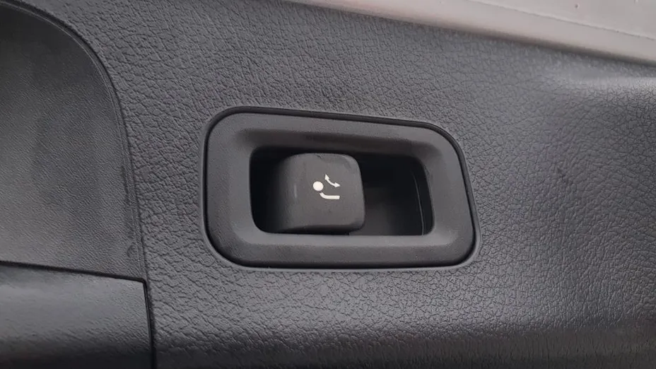 MERCEDES-BENZ CLA CLA 200 d 8G-DCT