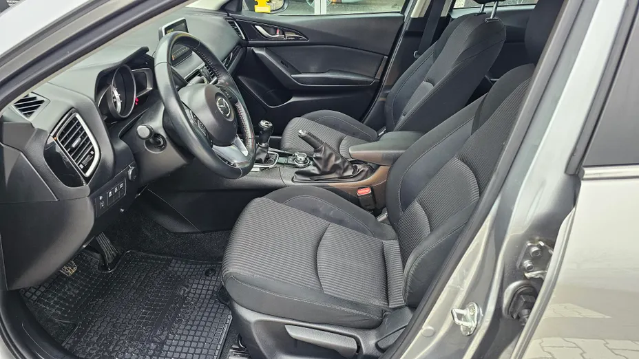 MAZDA 3 3 2.0 Skymotion