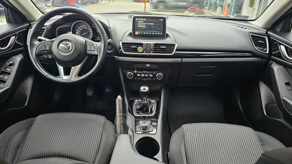 MAZDA 3 3 2.0 Skymotion