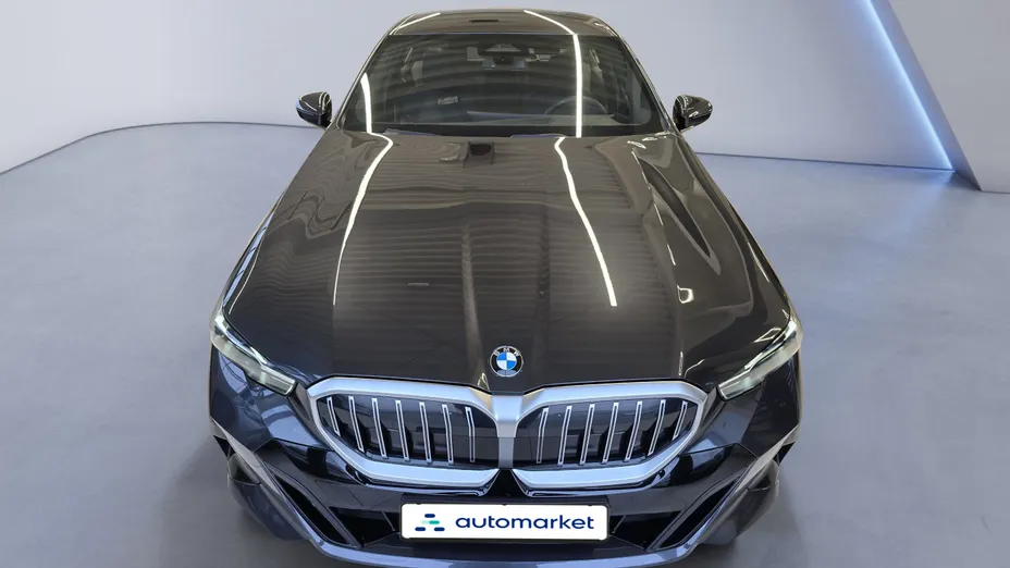 BMW Seria 5 520i mHEV M Sport aut