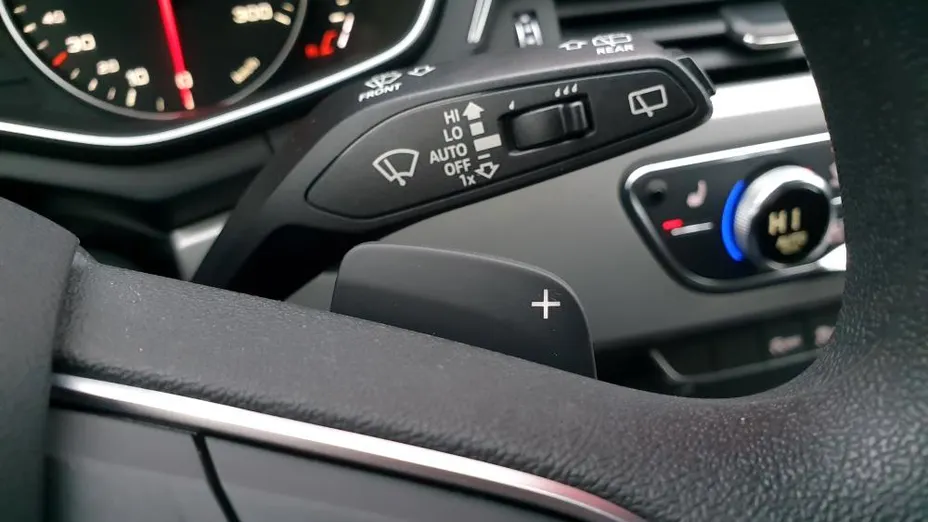 AUDI A4 A4 2.0 TDI S tronic