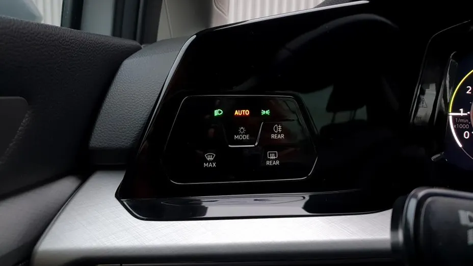 VOLKSWAGEN Golf Golf VIII 1.5 TSI EVO Life