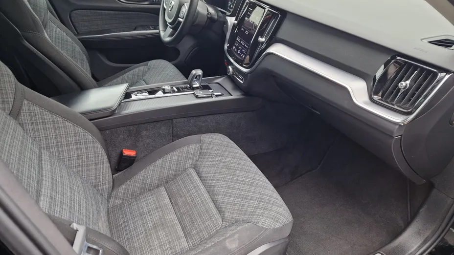 VOLVO V60 V60 B3 B Core aut