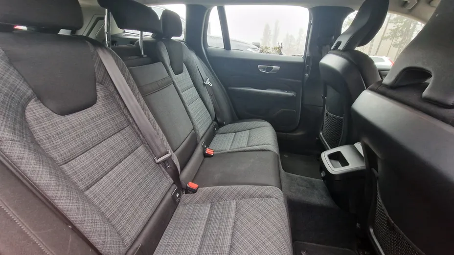 VOLVO V60 V60 B3 B Core aut