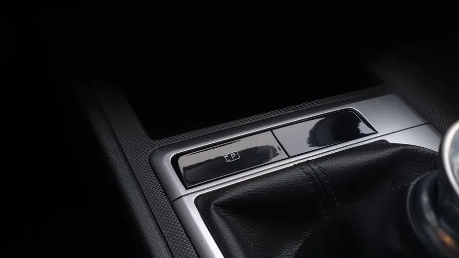 HYUNDAI Elantra Elantra 1.6 Smart