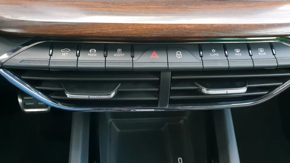 SKODA Octavia Octavia 2.0 TDI 4x4 Scout DSG