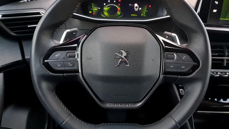 PEUGEOT 2008 2008 1.5 BlueHDi Allure Pack S&S EAT8