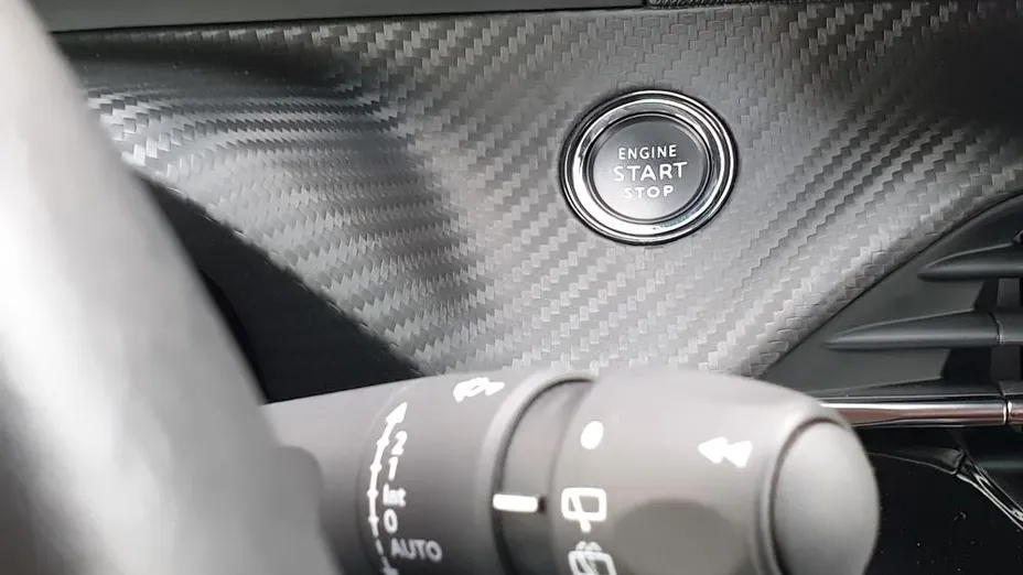 PEUGEOT 2008 2008 1.5 BlueHDi Allure Pack S&S EAT8