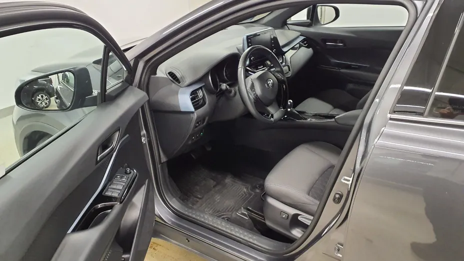 TOYOTA C-HR C-HR 1.8 Hybrid Style