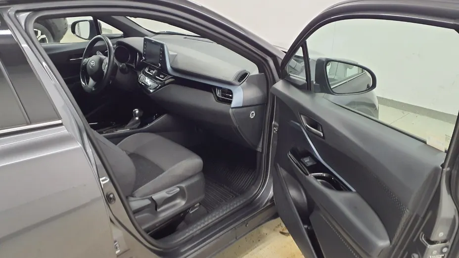 TOYOTA C-HR C-HR 1.8 Hybrid Style