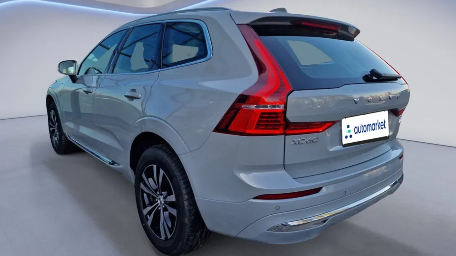 VOLVO XC60 XC60 T6 Plug-In Hybrid AWD Core aut