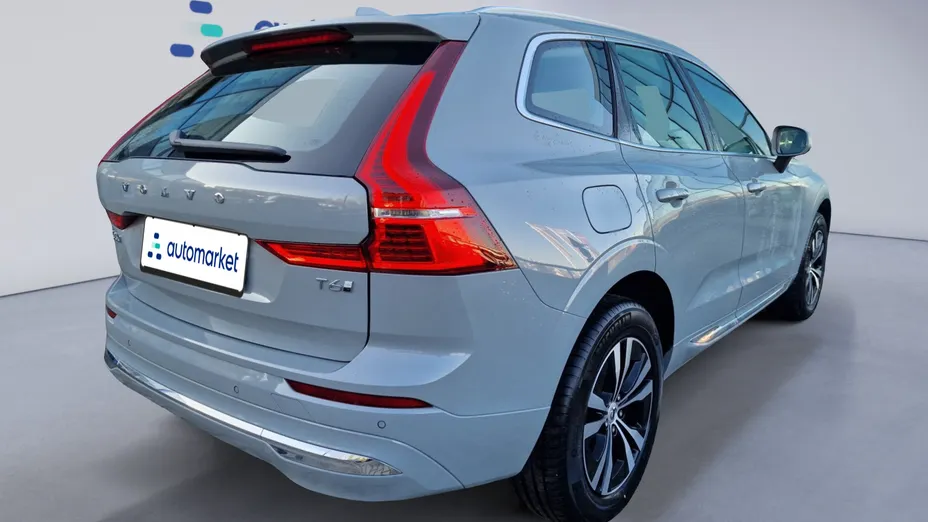 VOLVO XC60 XC60 T6 Plug-In Hybrid AWD Core aut