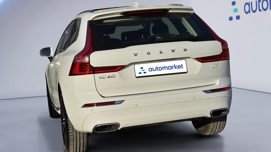 VOLVO XC60 XC60 T6 Plug-In Hybrid AWD Essential aut