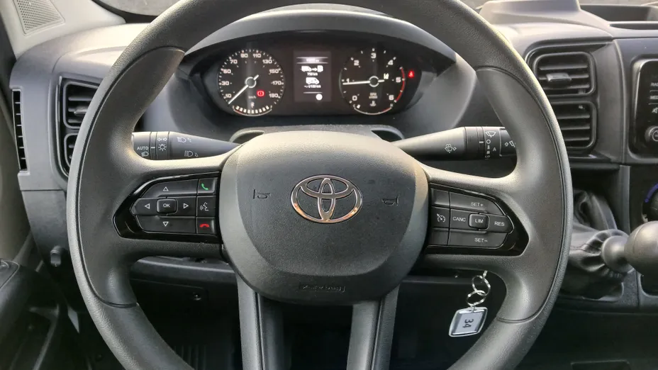 TOYOTA Proace Max Proace Max Heavy 2.2 D-4D L4 Active