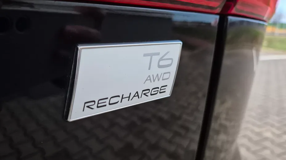 VOLVO XC60 XC60 T6 AWD Plug-In Hybrid Inscription Expression aut