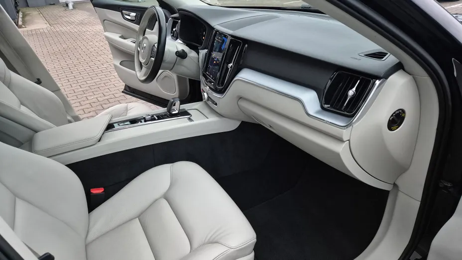 VOLVO XC60 XC60 T6 AWD Plug-In Hybrid Inscription Expression aut