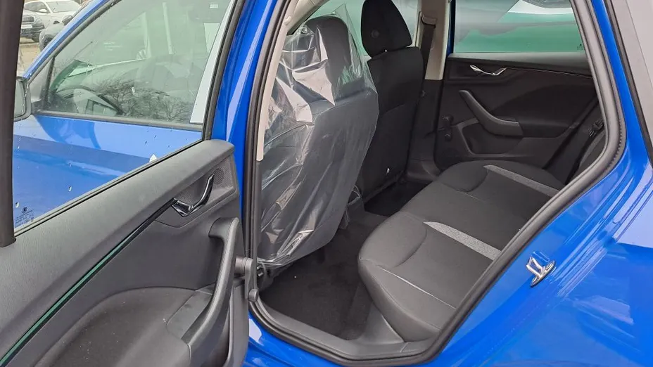 SKODA Kamiq Kamiq 1.0 TSI Essence Nowy