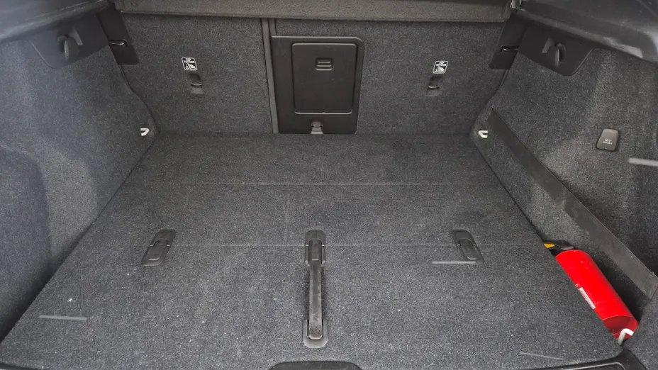 VOLVO XC40 XC40 T3 Momentum Pro aut