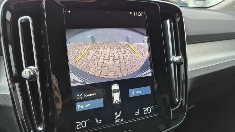 VOLVO XC40 XC40 T3 Momentum Pro aut