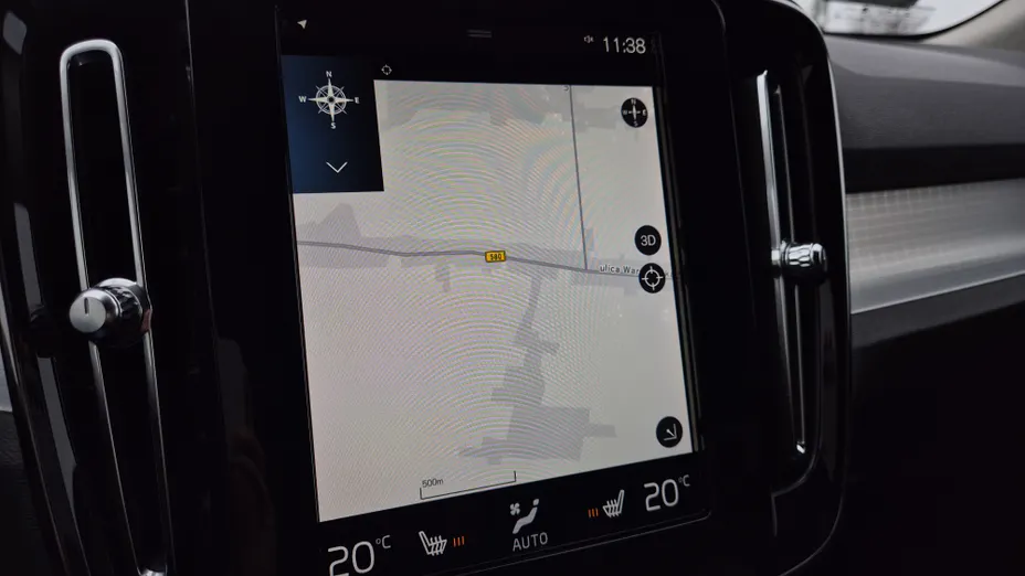 VOLVO XC40 XC40 T3 Momentum Pro aut