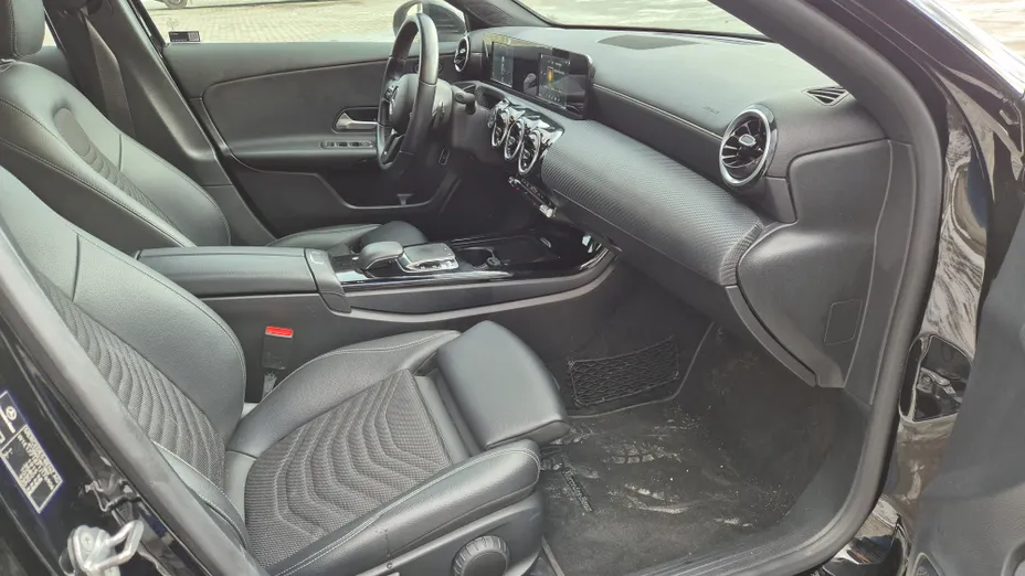 MERCEDES-BENZ A Klasa A 200 Style 7G-DCT