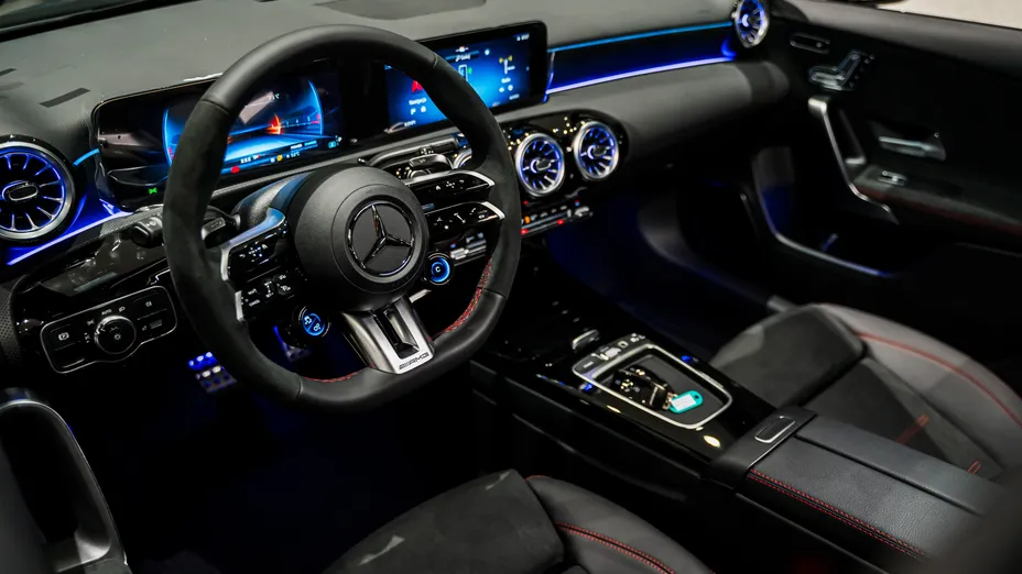 MERCEDES-BENZ A Klasa A 35 AMG 4-Matic 8G-DCT Nowy