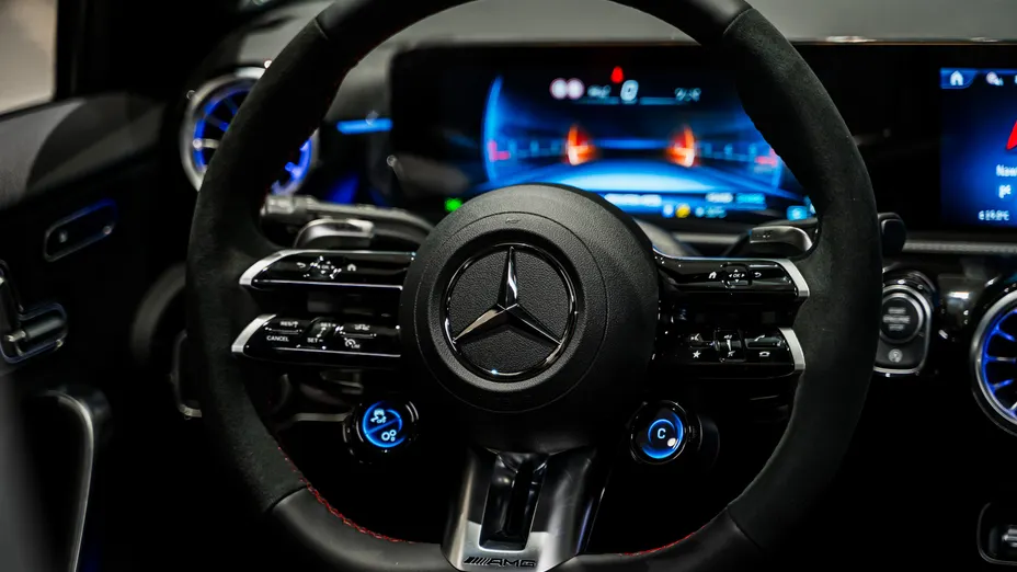 MERCEDES-BENZ A Klasa A 35 AMG 4-Matic 8G-DCT Nowy