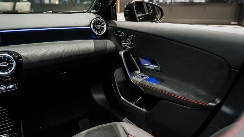 MERCEDES-BENZ A Klasa A 35 AMG 4-Matic 8G-DCT Nowy