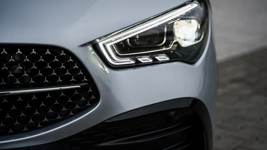 MERCEDES-BENZ CLA CLA 200 mHEV AMG Line 7G-DCT Nowy