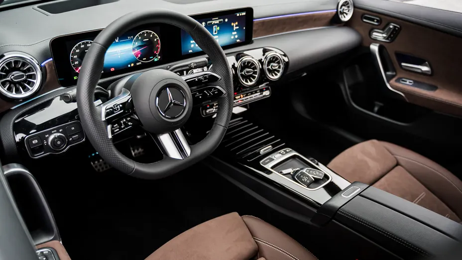 MERCEDES-BENZ CLA CLA 200 mHEV AMG Line 7G-DCT Nowy