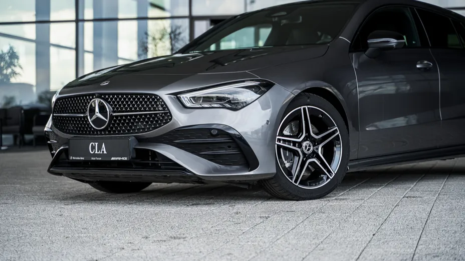 MERCEDES-BENZ CLA CLA 200 AMG Line 7G-DCT Nowy