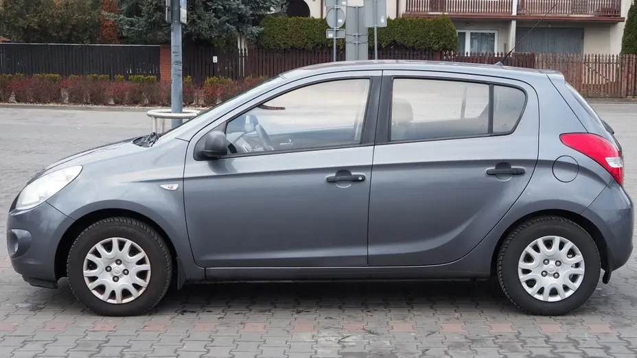 HYUNDAI i20 i20 1.2 Classic Plus