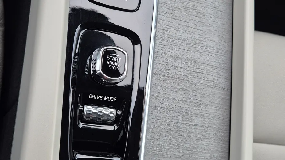 VOLVO V60 V60 CC Pro B5 B AWD aut