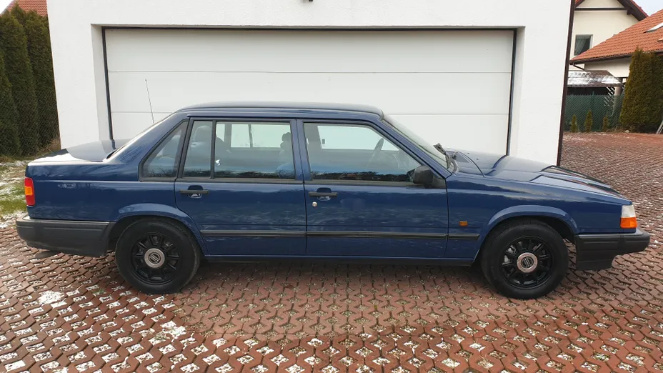 VOLVO 940 940 2.3 GLE Aut.