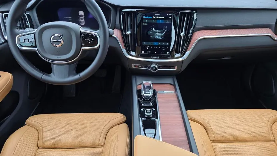 VOLVO S60 S60 B5 B Ultimate Dark aut