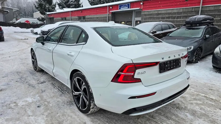 VOLVO S60 S60 B5 B Ultimate Dark aut