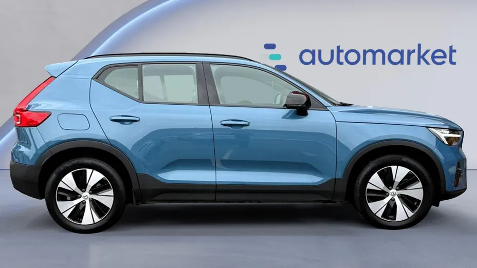 VOLVO XC40 XC40 B4 AWD Plus Dark aut