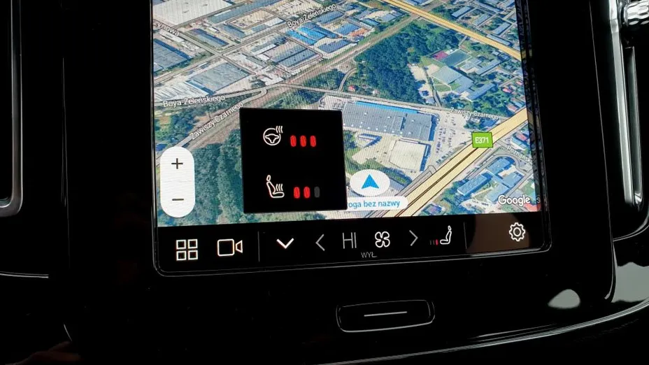 VOLVO XC40 XC40 B4 AWD Plus Dark aut